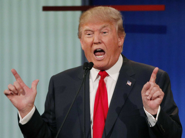 Donald Trump o demonizeaza pe Hillary Clinton