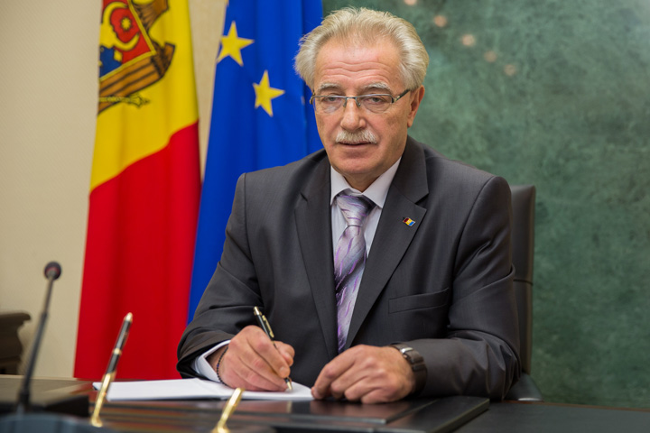 Unirea Moldovei cu Romania este ”inevitabila si necesara”