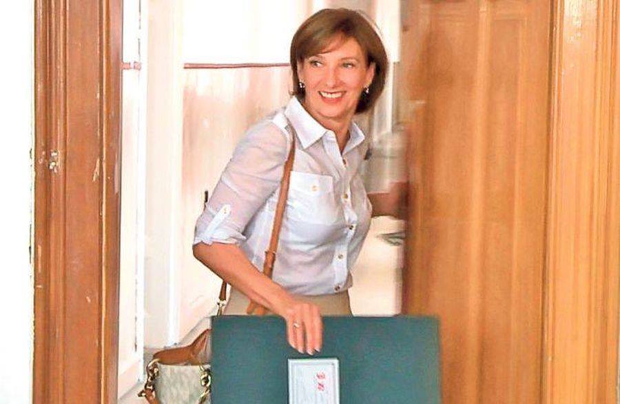 Profesoara Carmen Iohannis, mesaj la inceputul anului scolar