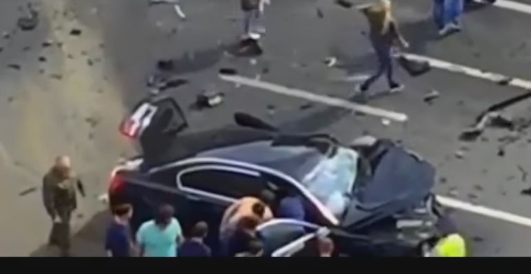 O teorie si imagini socante circula dupa accidentul masinii folosite de Putin (VIDEO)