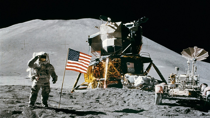apollo11 - Ziarul National