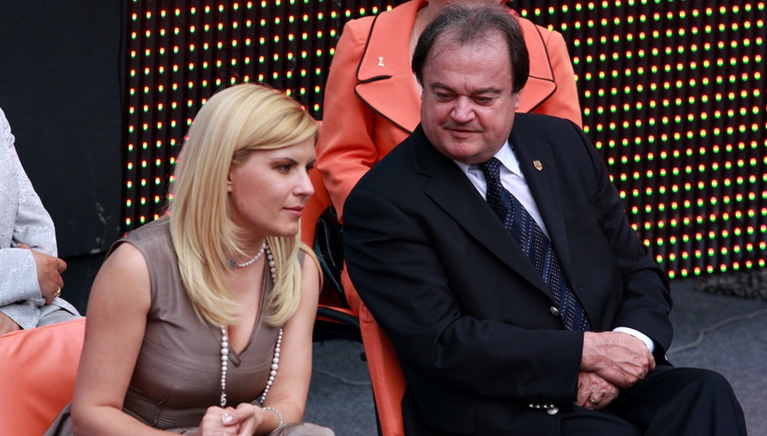 Udrea arata cu degetul inspre Blaga: Ma pot chema martor oricand, daca doresc