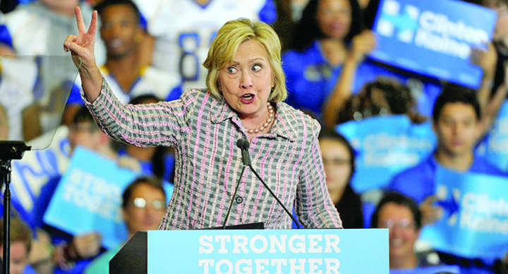 Hillary mai vrea 100 de milioane sa-l dovedeasca pe Trump