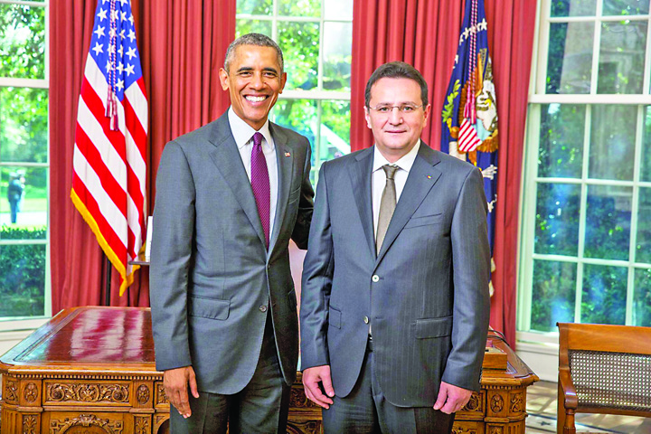 „Blestemul Washington”-ului loveste din nou!