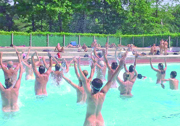 Parc pentru nudisti in mijlocul Parisului