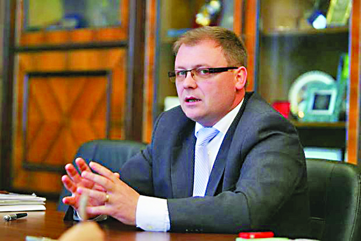 Nepotul lui Blaga, „bomba cu ceas” la temelia Internelor!