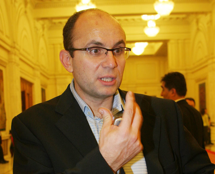 Cozmin Gusa, viitorul prim-ministru
