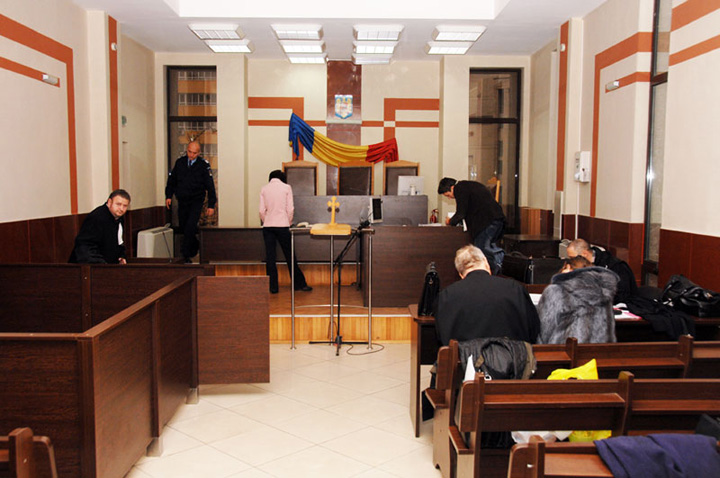 Sala-de-judecata - Ziarul National