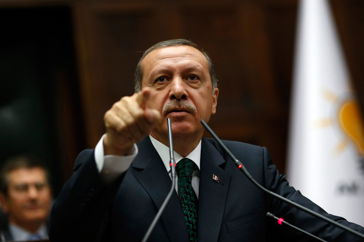 Erdogan nu renunta la pedeapsa cu moartea