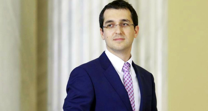Ministrul Sanatatii mai tine patru ani spatele „mafiei pharma”