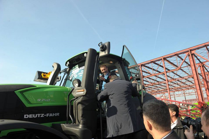Basescu nu renunta la visul de a fi taran