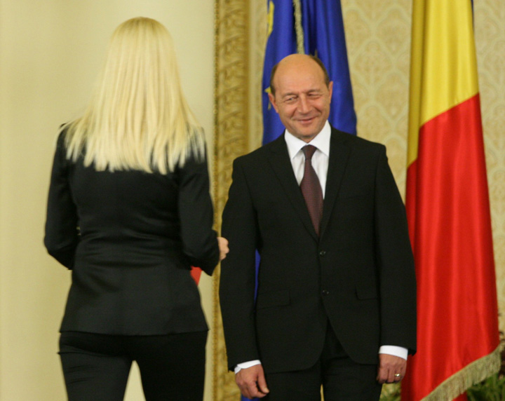 elena-udrea-traian-basescu.mcvb3o0rf6 - Ziarul National