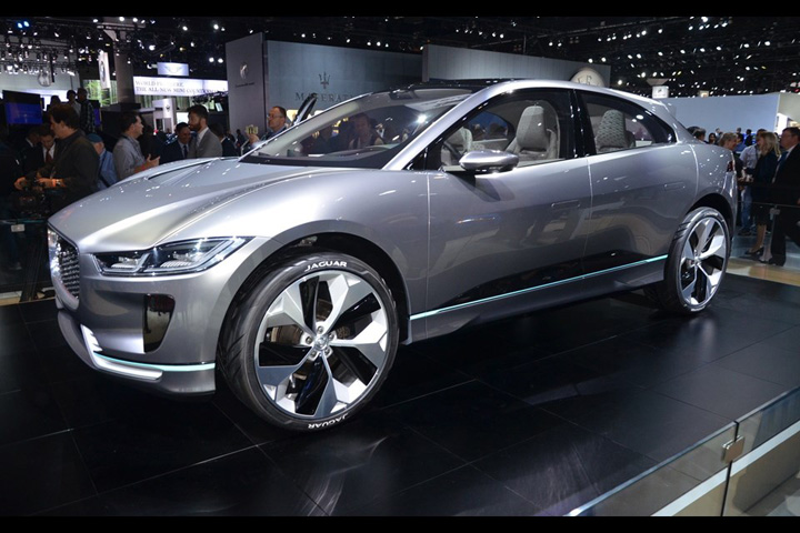 Jaguar vrea sa fabrice masini electrice