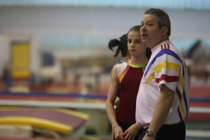Baza lotului de gimnastica de la Deva, invadata de paduchi