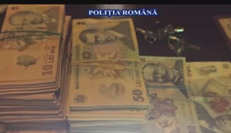 Sume imense si peste 1 kg de aur, gasite in sali de jocuri de noroc din tara