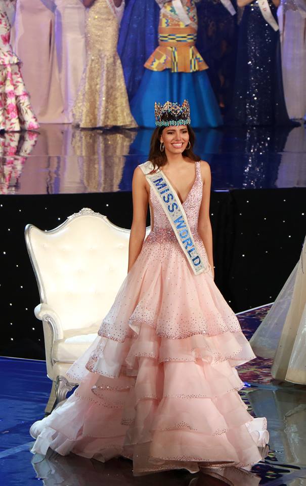 A fost aleasa cea mai frumoasa femeie din lume! Miss World 2016 e din Puerto Rico