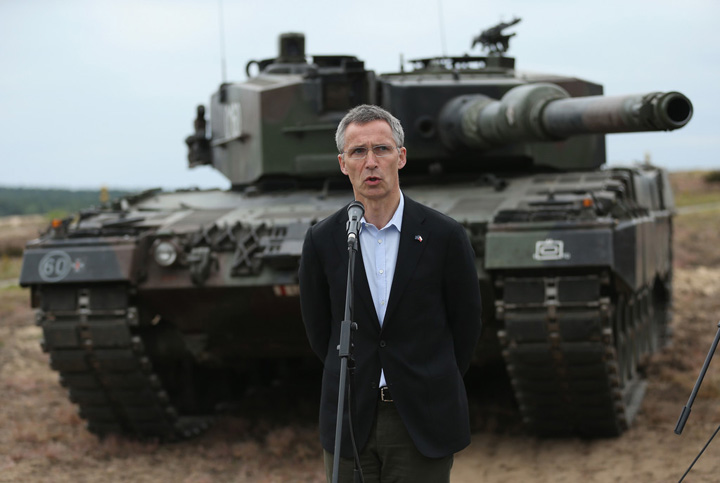 Stoltenberg zice ca NATO poate proteja Romania