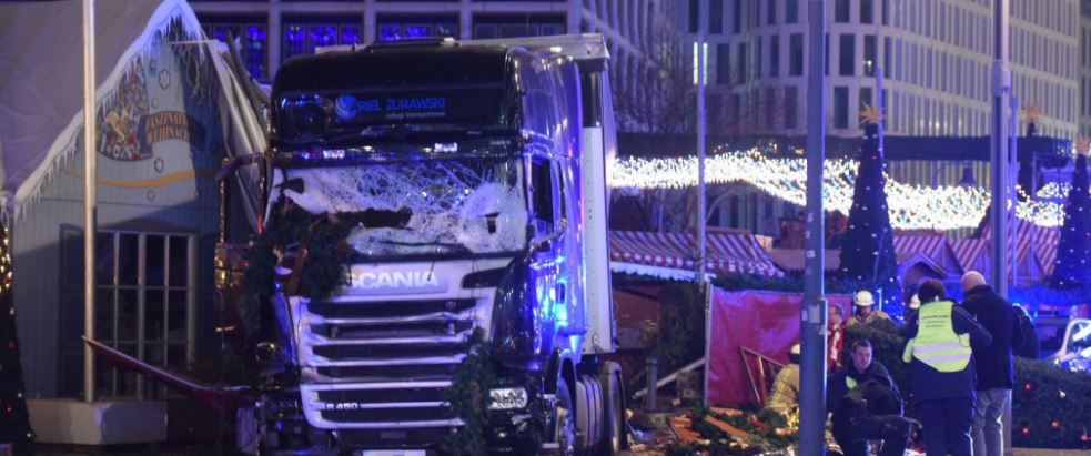 Masacrul de la Nisa, repetat luni seara la Berlin!