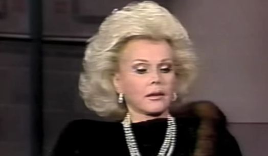 A murit Zsa Zsa Gabor, actrita cunoscuta pentru frumusetea, rolurile si mariajele sale (video)