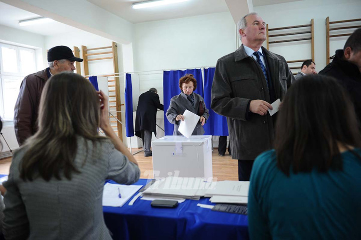 sectie 2 - Ziarul National