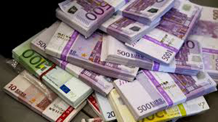 Milioane de euro aruncate pe o caricatura de campanie electorala