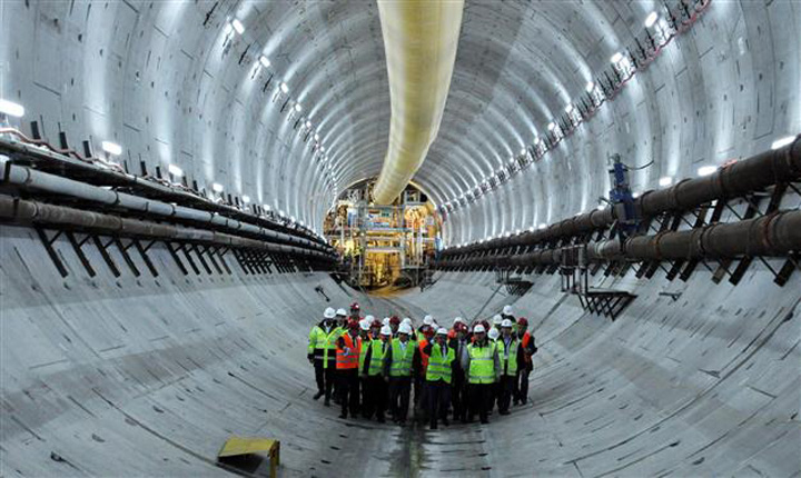 S-a deschis primul tunel rutier intre Asia si Europa