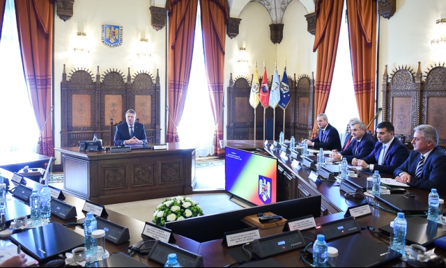 A inceput sedinta CSAT, la Cotroceni
