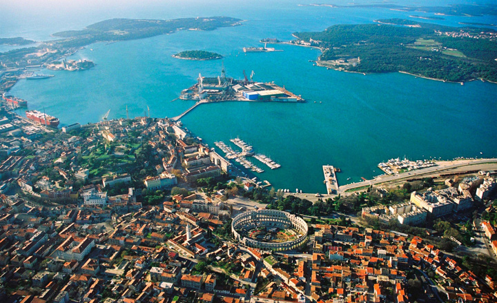 Pula si Craiova, destinatii turistice recomandate de The Telegraph!