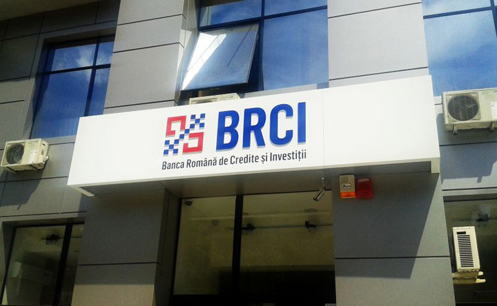 Umbrarescu isi lichideaza banca
