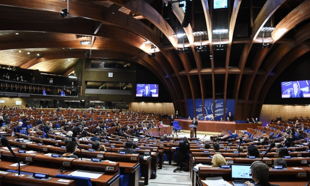 Presedintele a raspuns intrebarilor europenilor despre Ghita