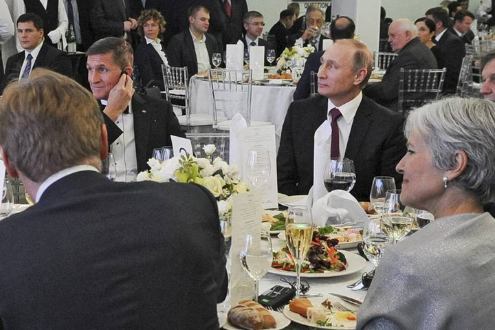 Din Rusia, cu dragoste: Oamenii lui Trump, in ancheta FBI