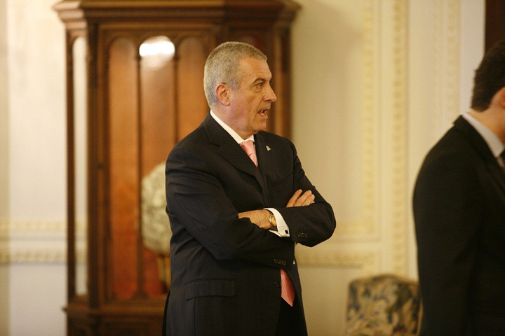 1293527963Calin-Popescu-Tariceanu_TV-15 - Ziarul National