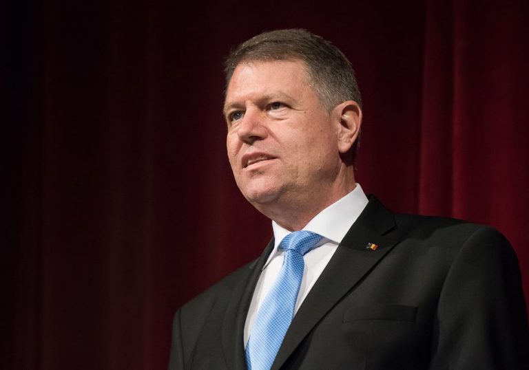Iohannis ar amana referendumul. Reactie din PSD!