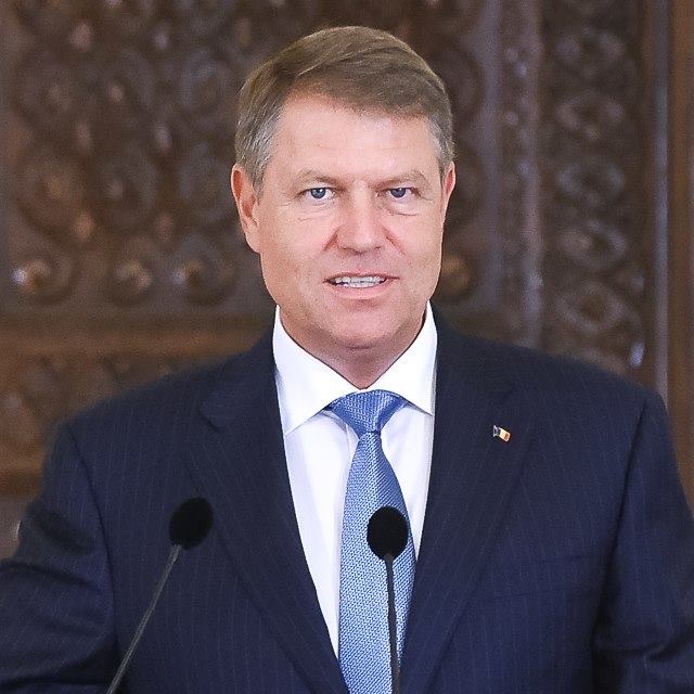 Parlamentarii n-au iertat un pas facut de Iohannis pe OUG