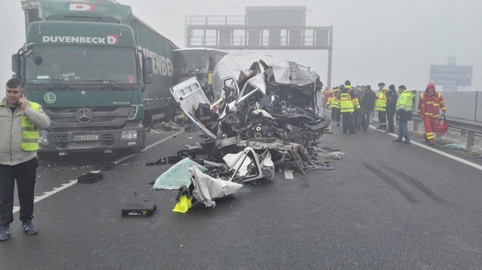 Accident Ungaria. MAE anunta ca un roman a murit. Alti 6 conationali, la spital