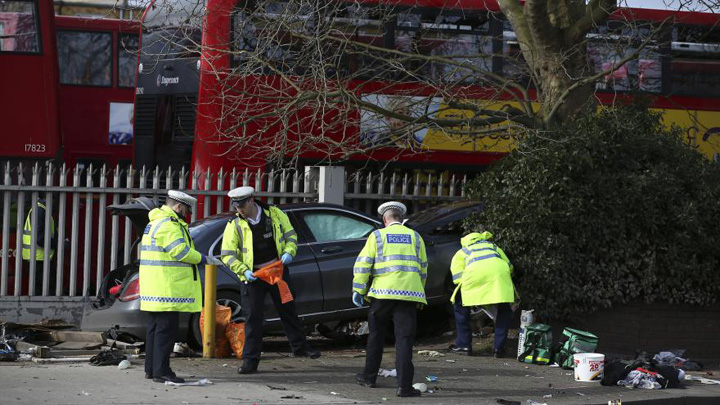 Cinci romani raniti in incidentul din Londra