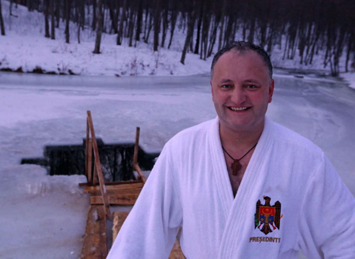 I.Dodon nu-si mai lasa trupele la exercitii militare comune in Romania!
