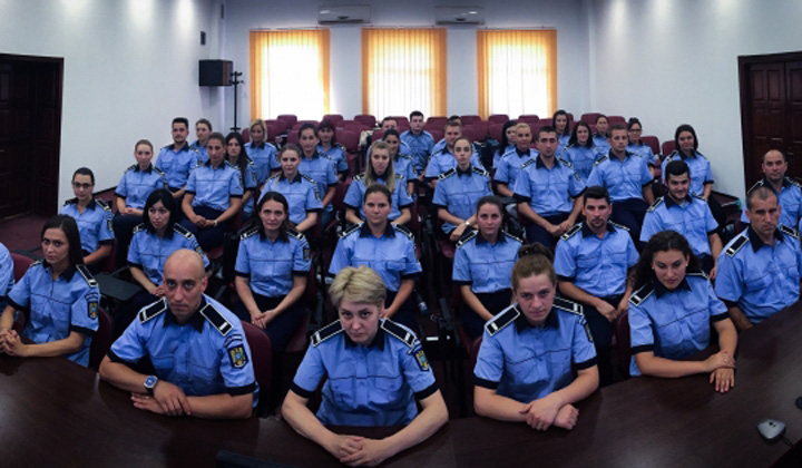 politisti - Ziarul National
