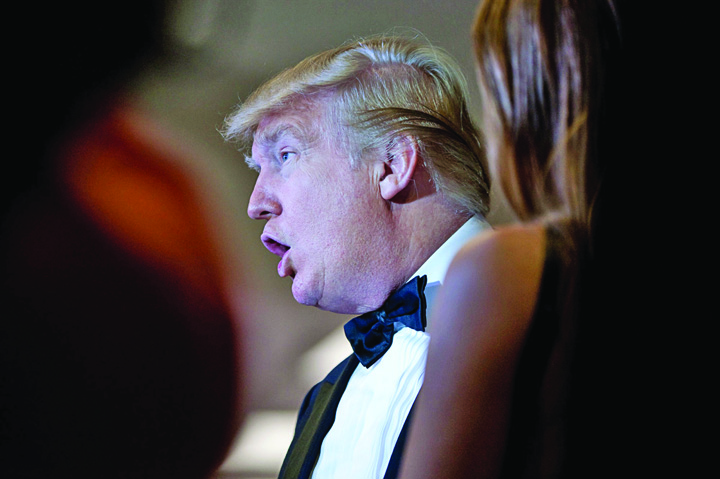 De ce i-e tarsa lui Trump de gala presei de la Casa Alba