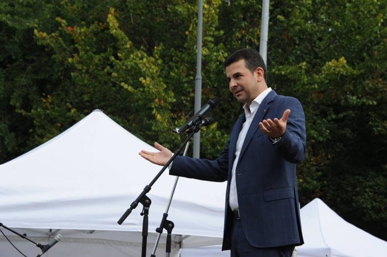 Fiscul cere poprirea conturilor vicepremierului Constantin