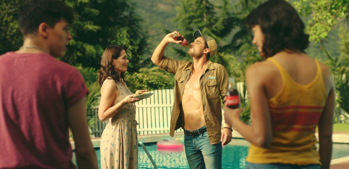 “Gay-friendly”, noul trend Coca-Cola!