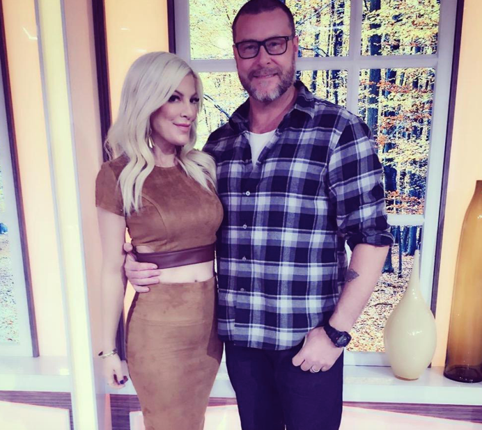 Actrita Tori Spelling a adus pe lume al cincilea copil. A anuntat deja ce nume i-a ales