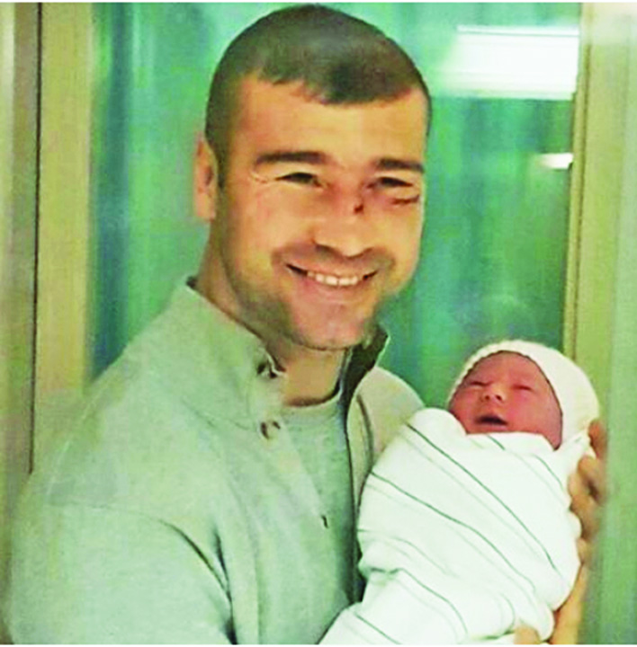 Lucian Bute e tatic!