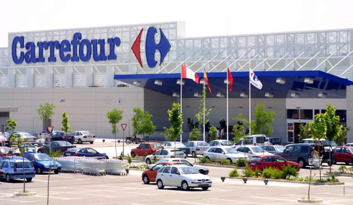 Surpriza: Carrefour isi face cooperativa agricola!