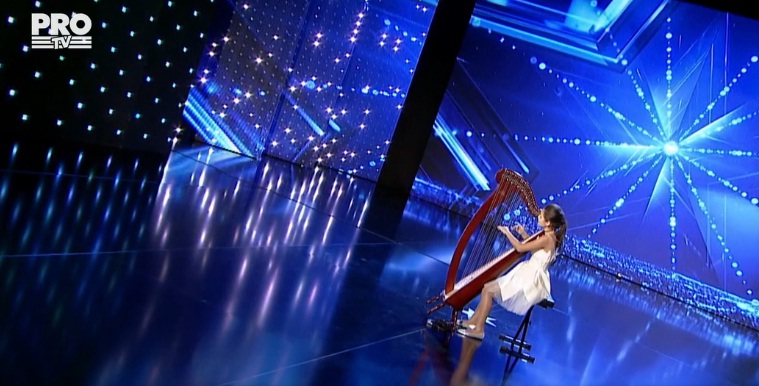Romanii au talent 2017 – Daria si harpa fermecata: A fost superb!
