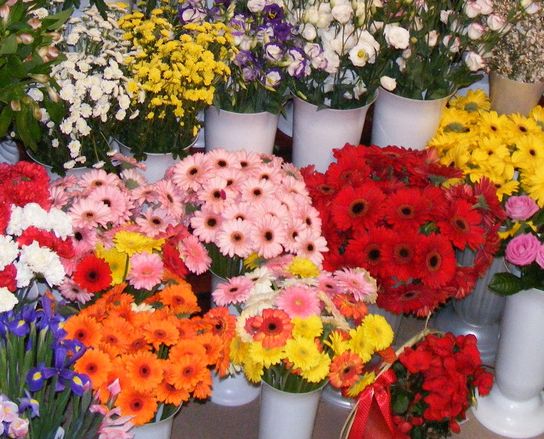 Super-operatiune de Martisor! Antifrauda a dat iama in florarii!