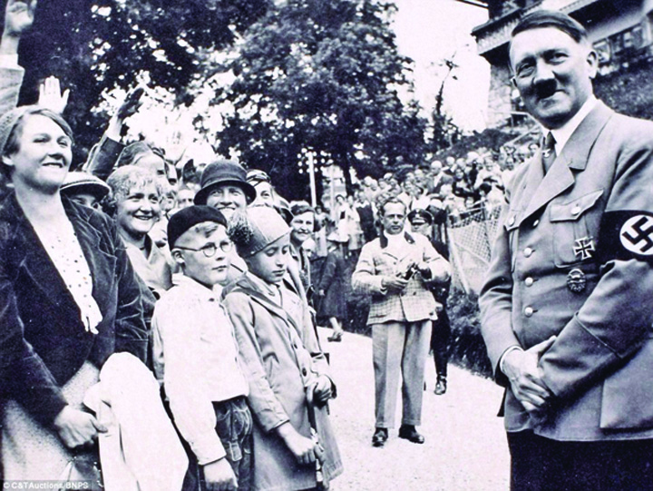Adolf Hitler, fotografii inedite