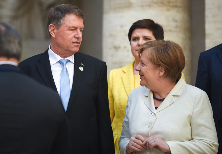 Pe cine incearca sa pacaleasca Iohannis?