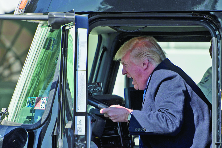 Trump, sofer de TIR
