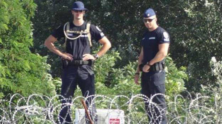 Ungaria infiinteaza ” vanatori” la frontiere